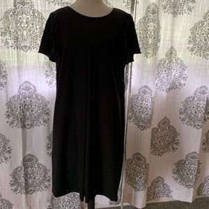 Designer Black A line dress with side pockets.
